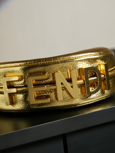 フェンディバッグ細部ディテール